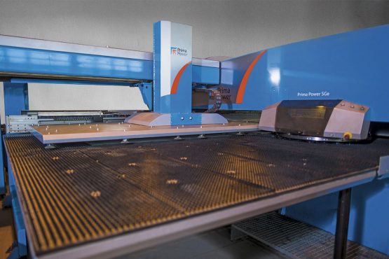 Комбинированный координатно-пробивной пресс Prima Power SGe Комбинированный координатно-пробивной пресс Prima Power SGe